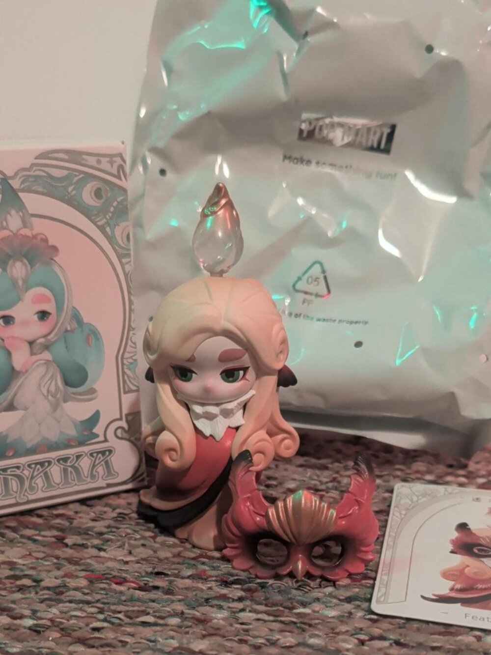 Popmart Chaka Luminous Reverie "Feather"